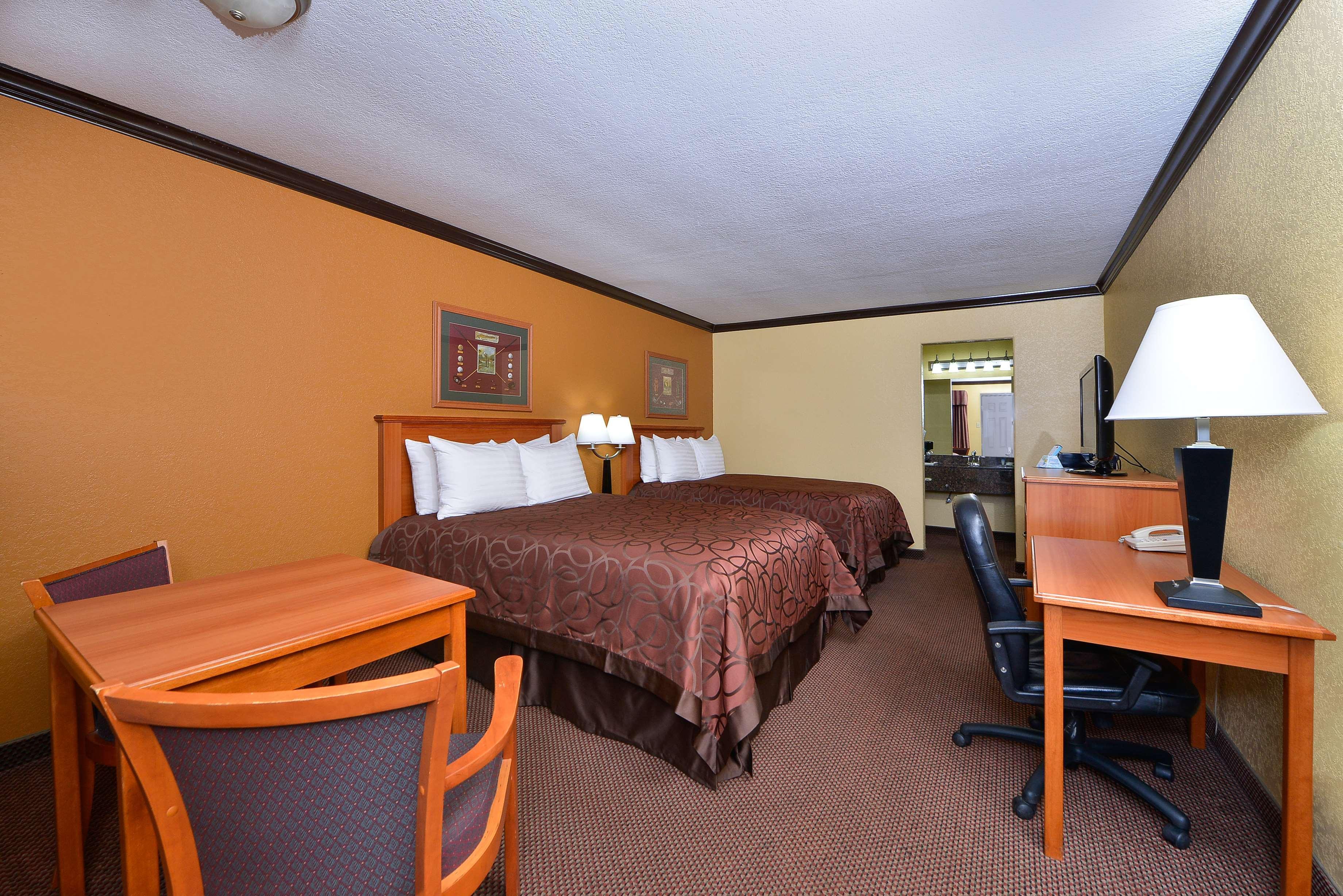 Xecutive Inn And Suites Centru Exterior foto