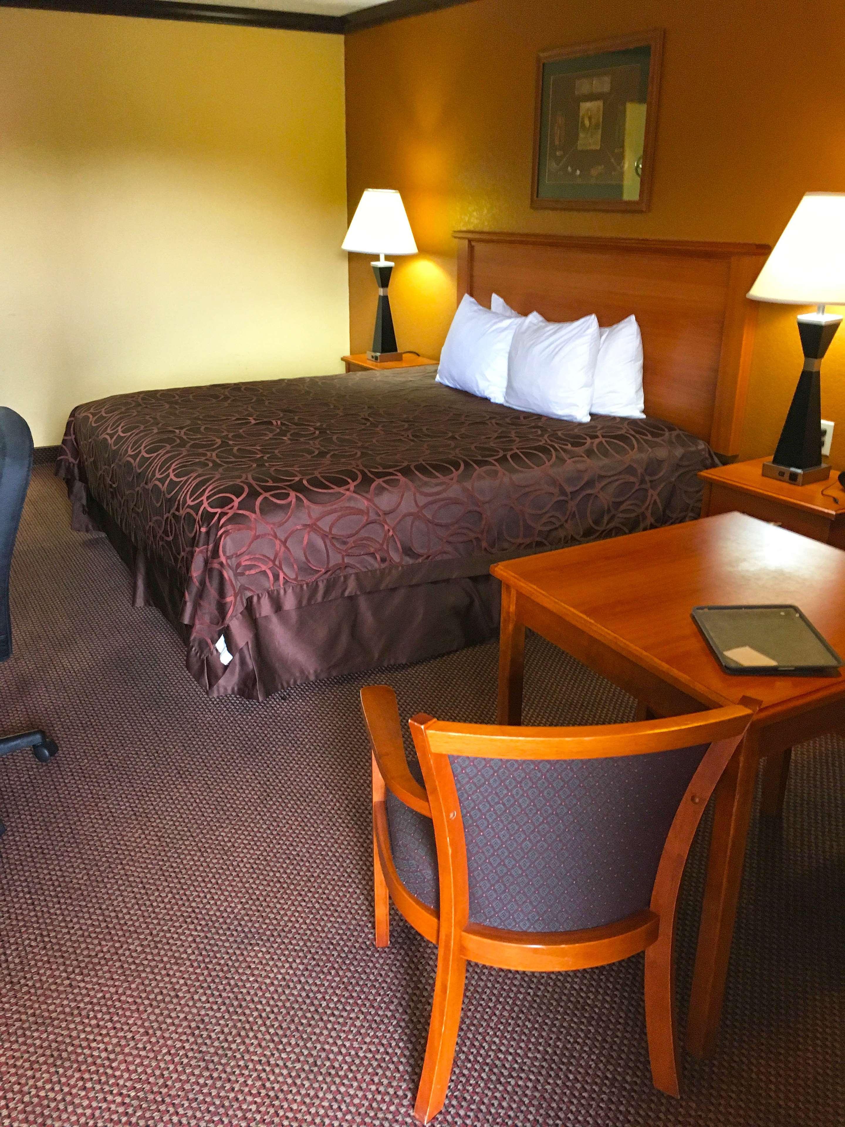 Xecutive Inn And Suites Centru Exterior foto