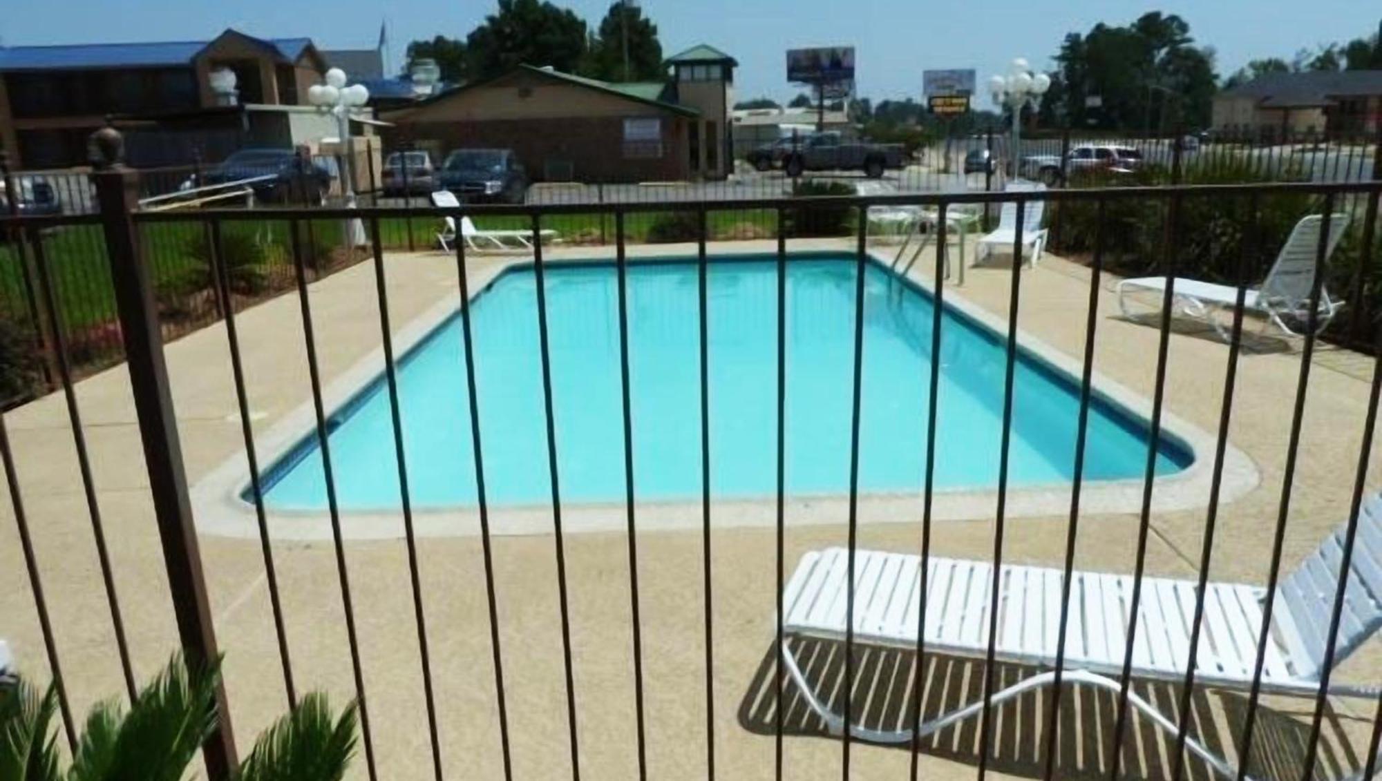 Xecutive Inn And Suites Centru Exterior foto
